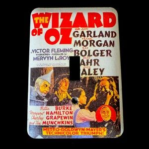 🌷Wizard of Oz Movie Poster Light Switch Plate